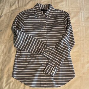 Banana Republic Gray and White Striped Women’s Shirt